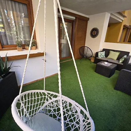 Paula Punta Prima Apartament *