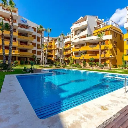 Paula Punta Prima Apartment *